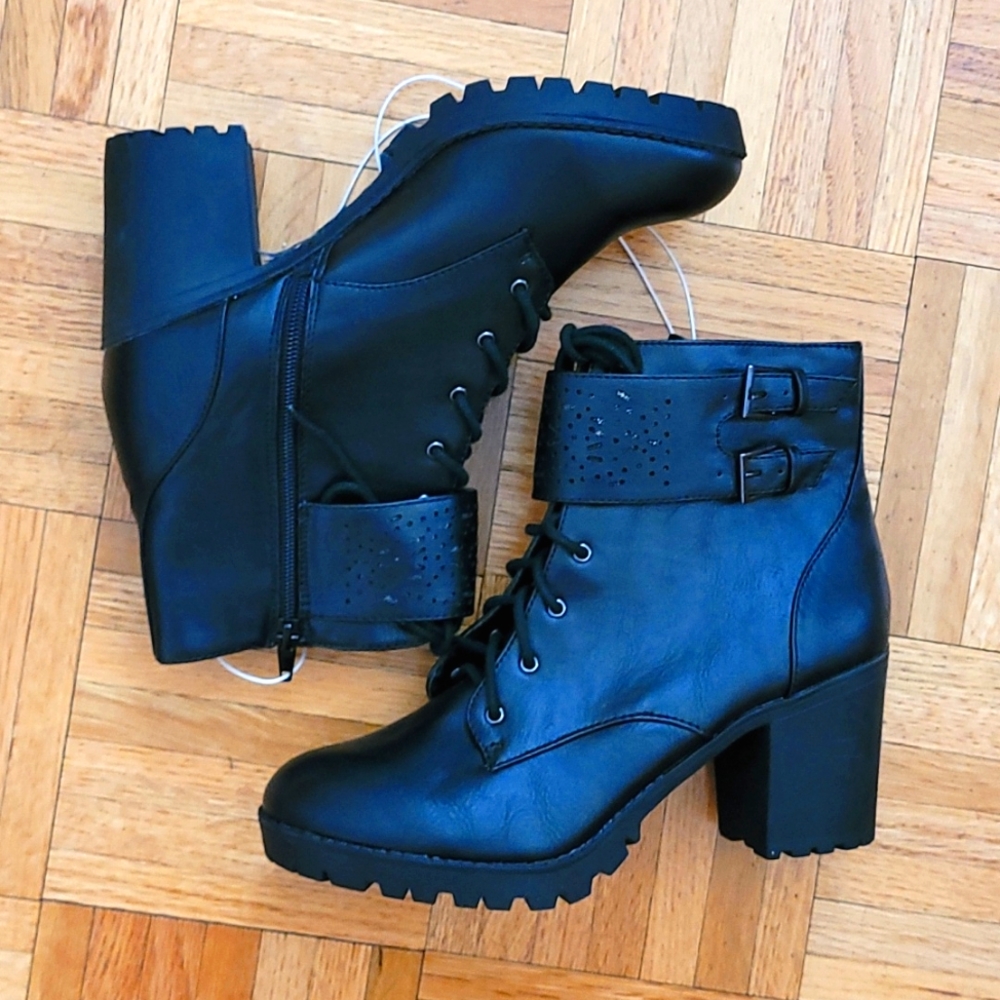 NWT Black Lace Up Boots with Zipper and Decorative Strap - 3 Inch Heels - Picture 1 of 13